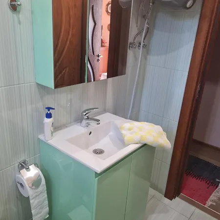 Apartamento Cozy With Balcony