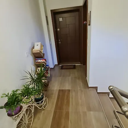 Apartman Cozy With Balcony