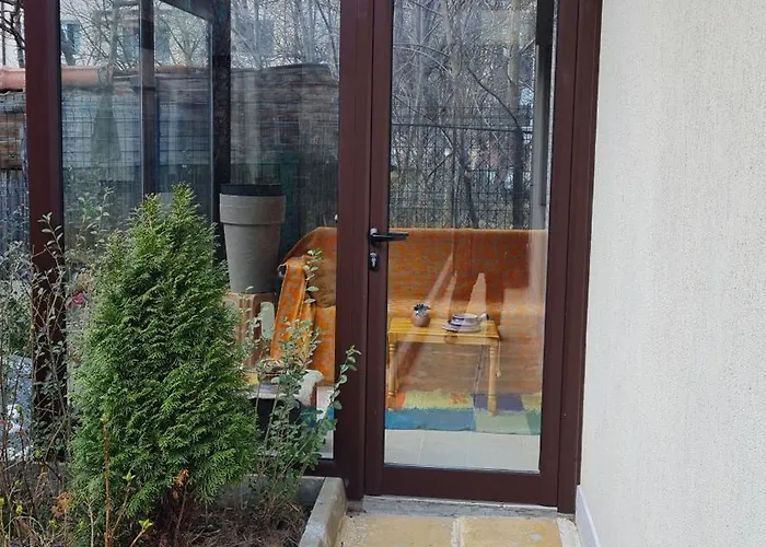 Cozy With Balcony Апартаменты София